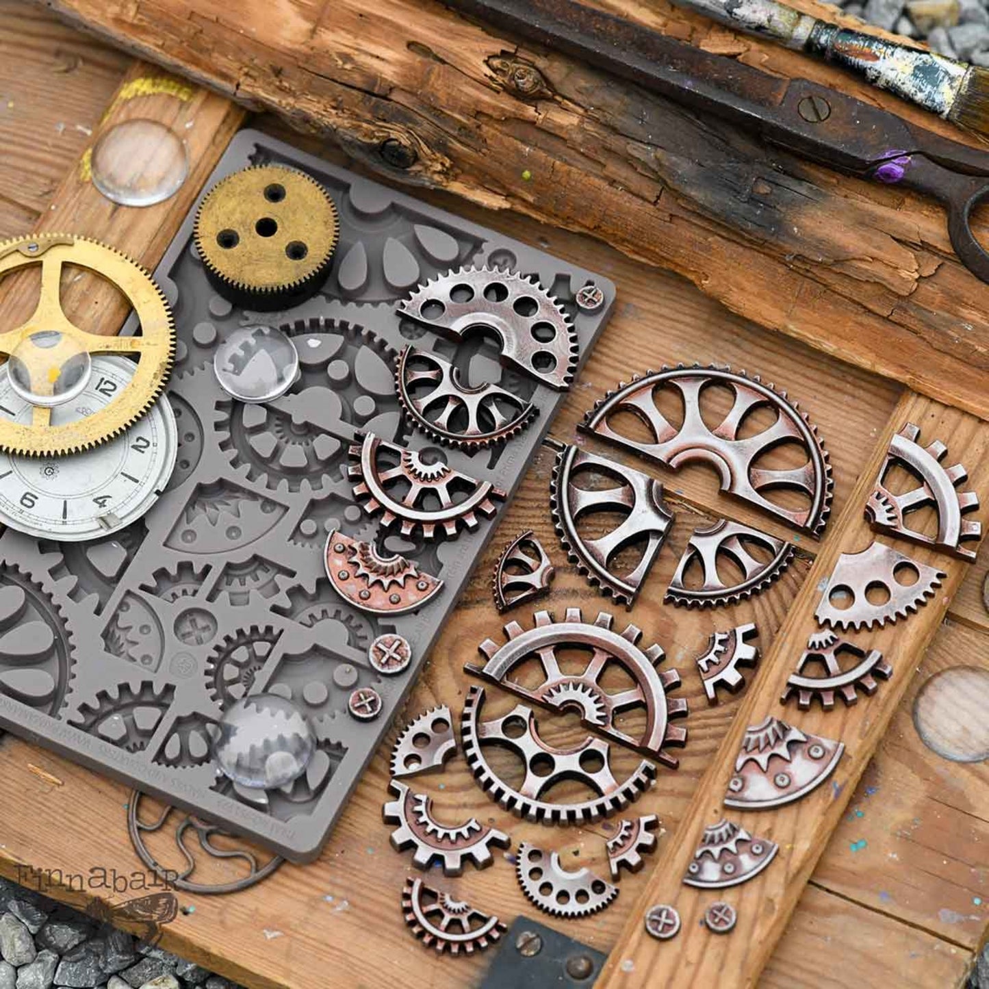 Finnabair Decor Moulds® – Halves And Quarters