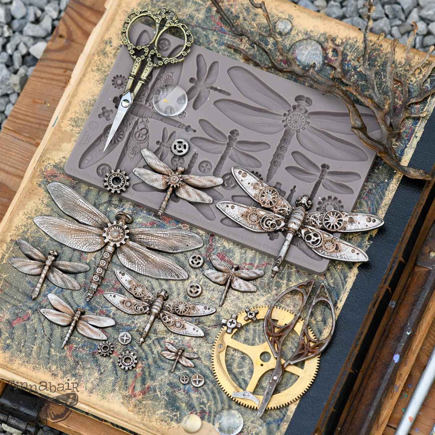 Finnabair Décor Moulds® – Machine Dragonflies
