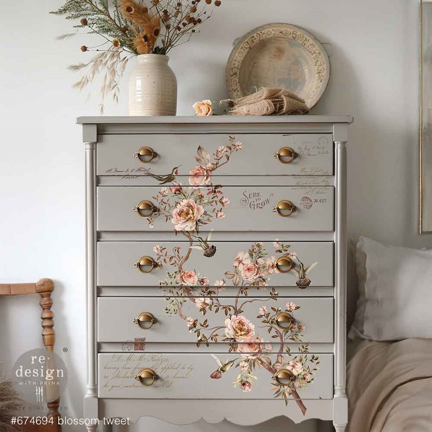 Blossom Tweet - Decor Transfers® Redesigns with Prima Furniture Transfers